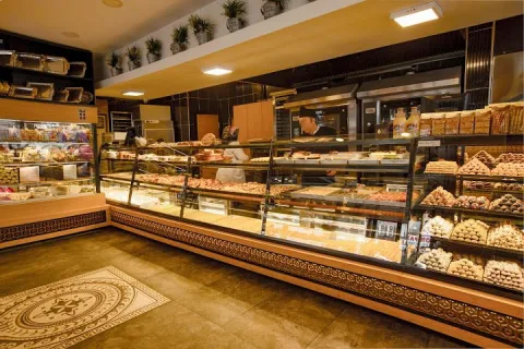 Akyol Pasta & Cafe, Kâğıthane, İstanbul — Kafe ve Pastane