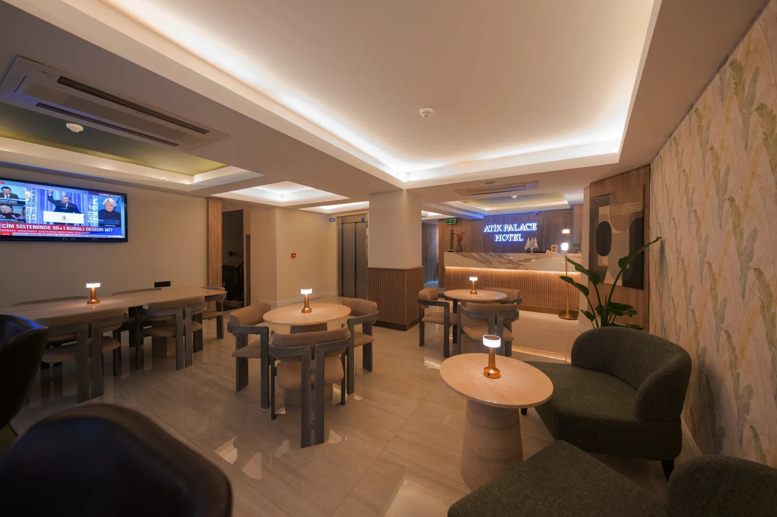 Atik Palace Hotel, Şişli, İstanbul — Otel