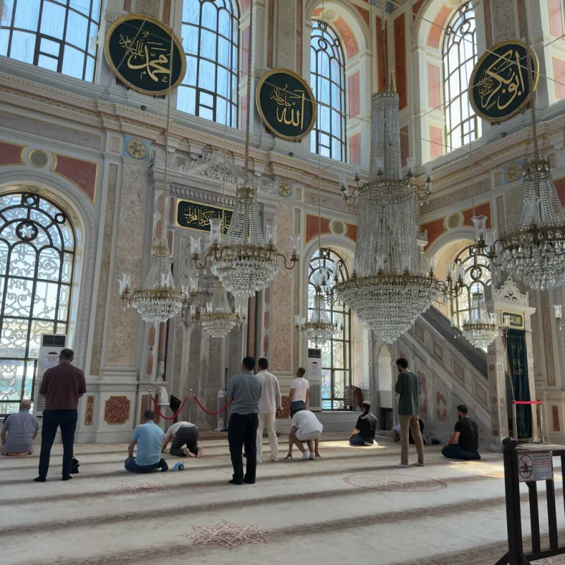 Ortaköy Sahil Parkı, Beşiktaş