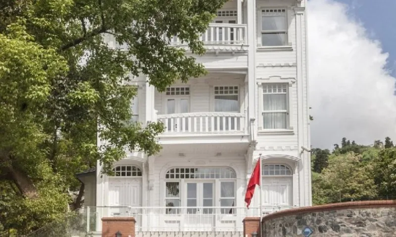Boğaziçi Üniversitesi Misafirhanesi, Beşiktaş, İstanbul — Otel