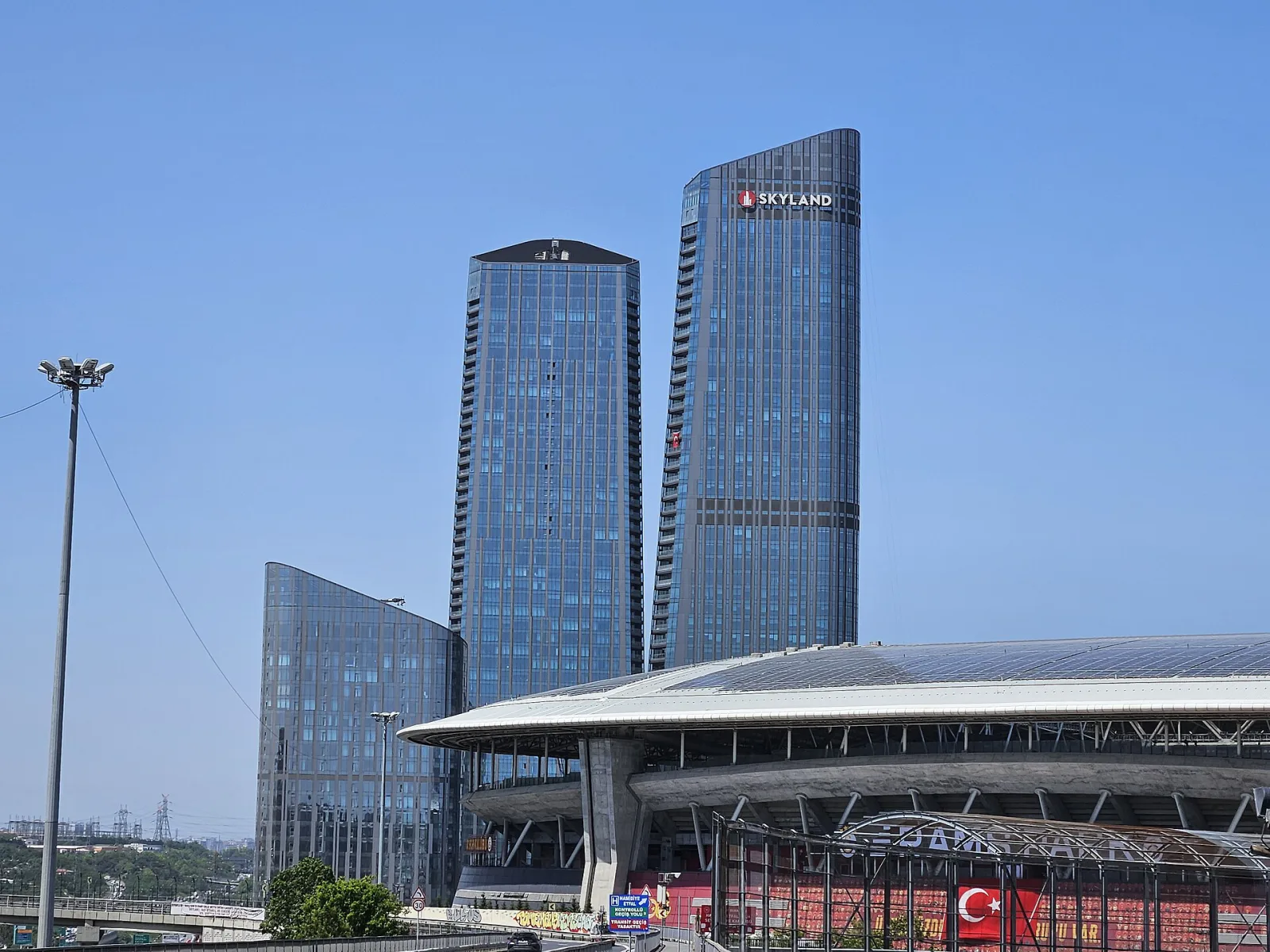 Skyland İstanbul, Kâğıthane, İstanbul — Otel