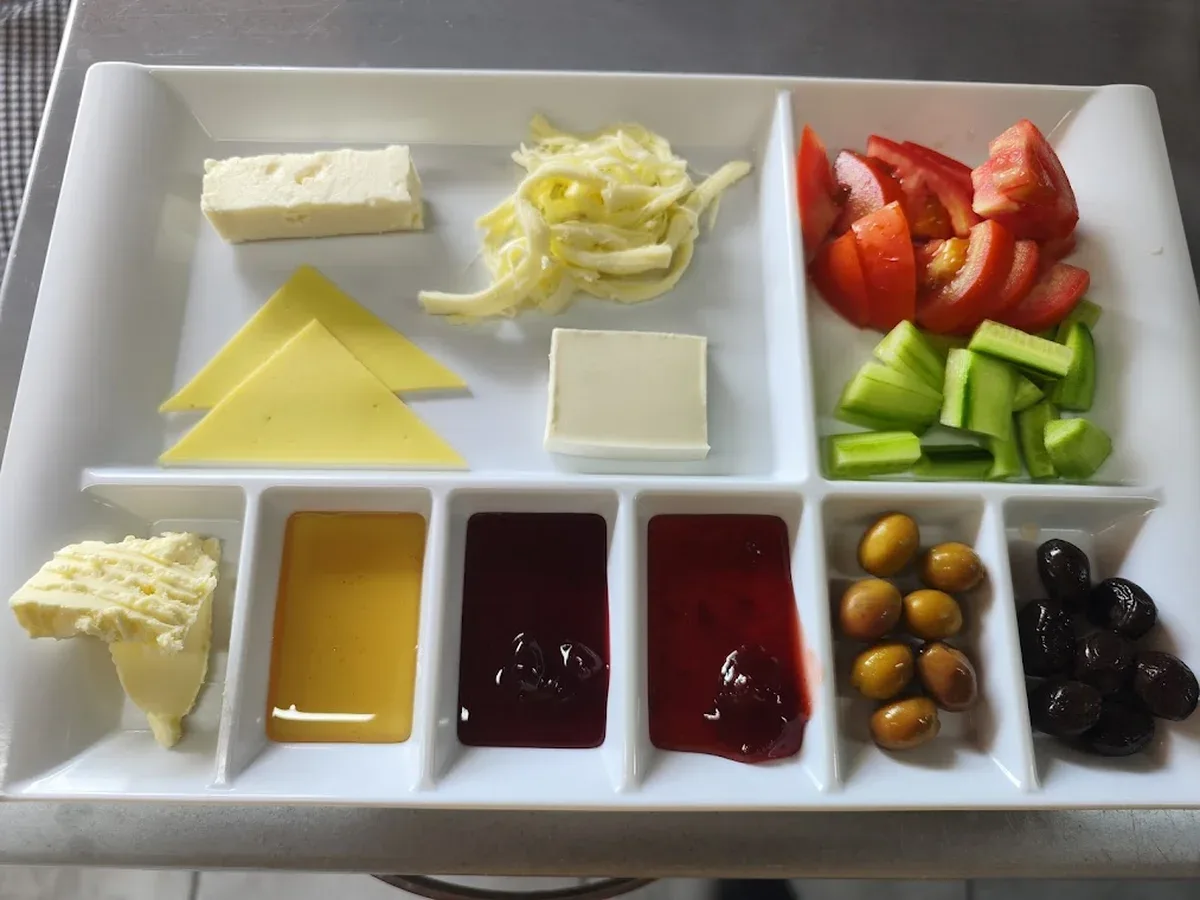 Bizim Bahçe Cafe & Restaurant, Arnavutköy