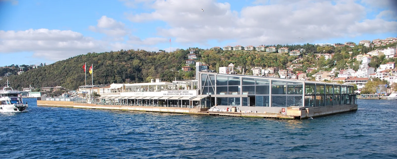 Galatasaray Adası, Beşiktaş, İstanbul — Ada ve Koy