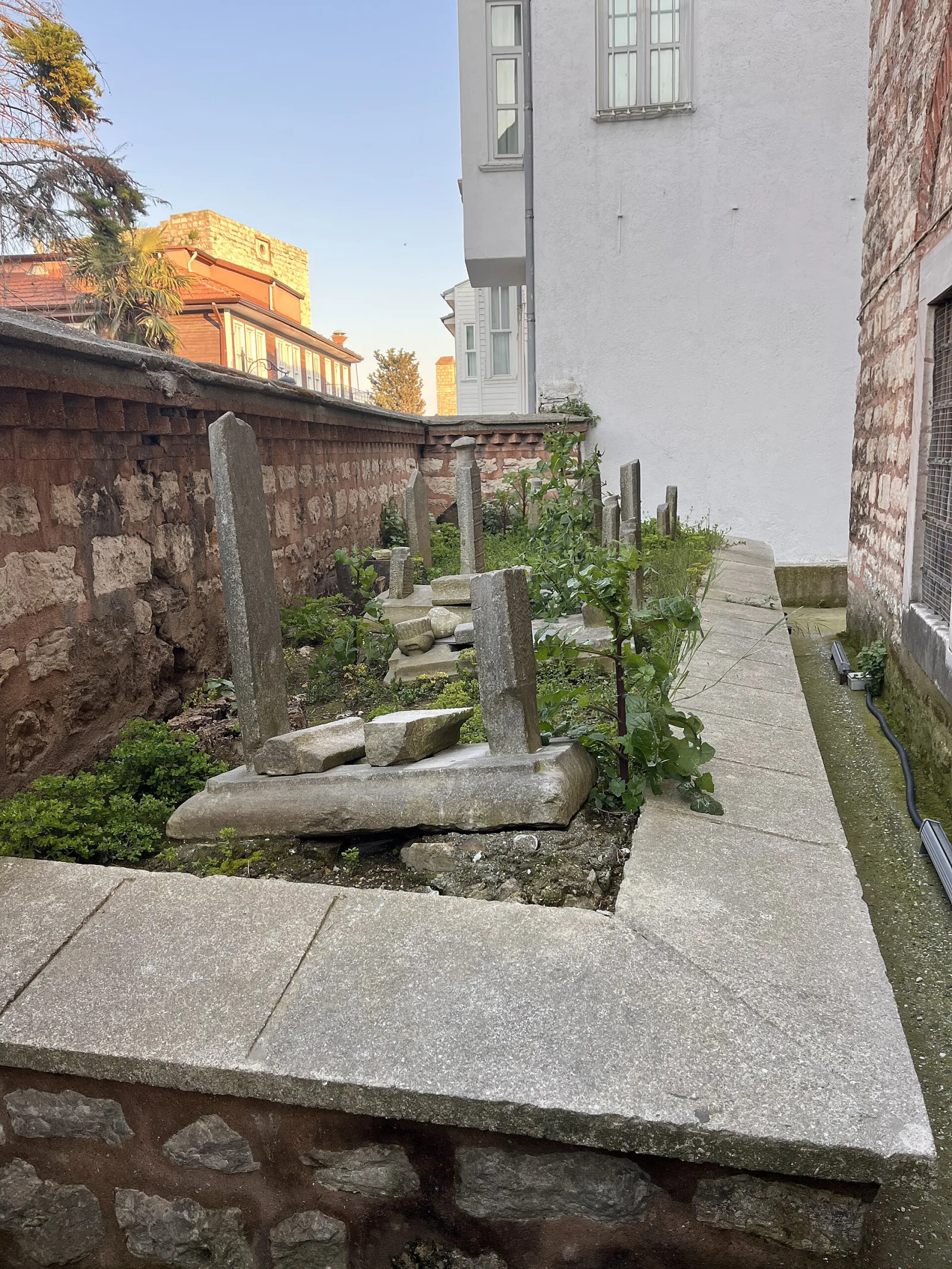 İshak Paşa Camii (İstanbul), Üsküdar, İstanbul — Cami