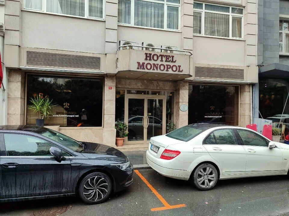 Monopol, Beyoğlu, İstanbul — Otel