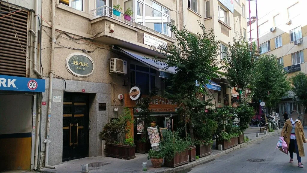 Şişli Meyhanesi, Şişli