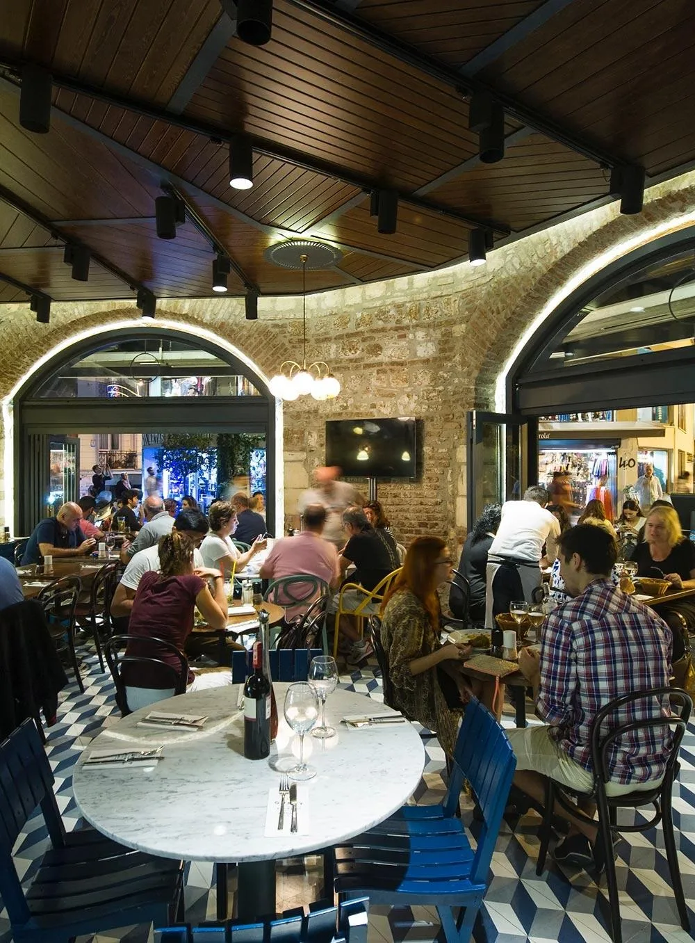 Güney, Beyoğlu