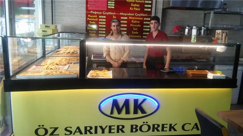 Öz Sarıyer Börek ve Pide Salonu, Kadıköy, İstanbul — Restoran