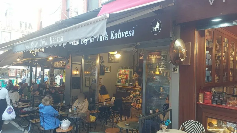 Fazıl Bey'in Türk Kahvesi, Kadıköy