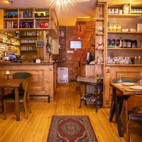 Nakka Bistro, Beyoğlu, İstanbul