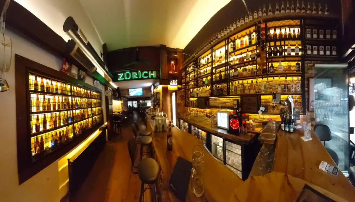 Zurich, Kadıköy, İstanbul