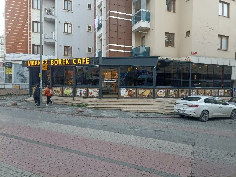 Merkez Börek Cafe, Kartal