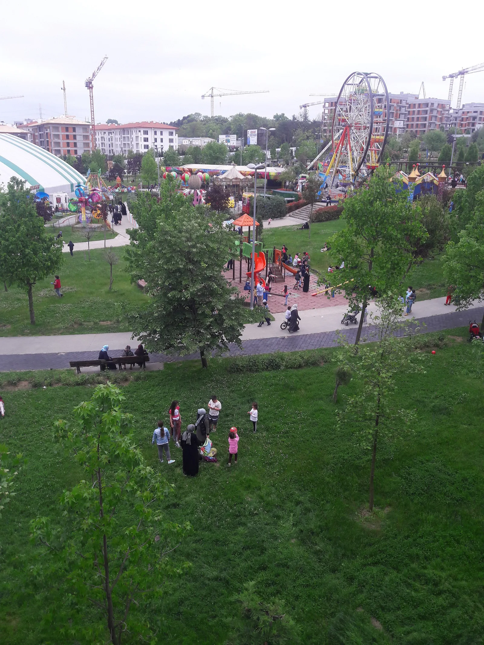 Esenler Bölge Parkı, Esenler, İstanbul — Park ve Doğa