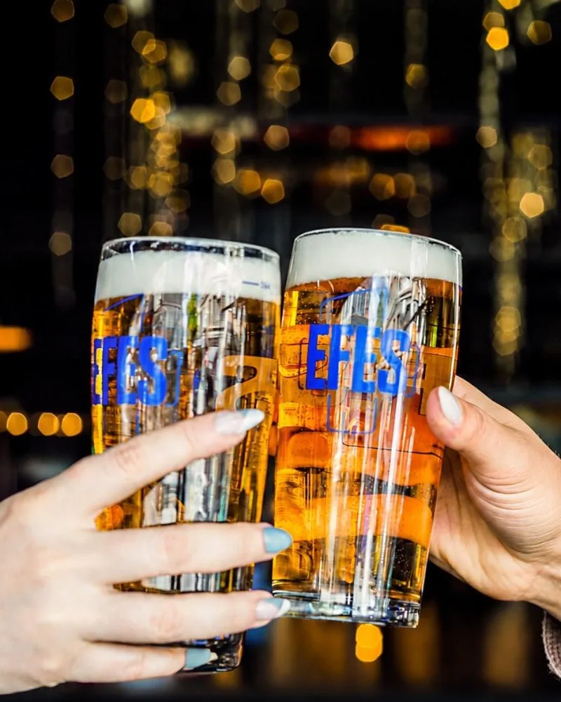 Berlin Platz Pub, Kadıköy, İstanbul — Eğlence ve Sahne