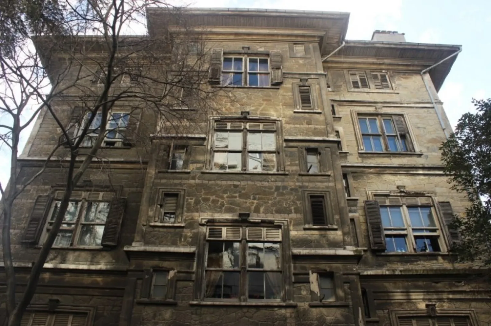 Sarıca Apartmanı, Kadıköy