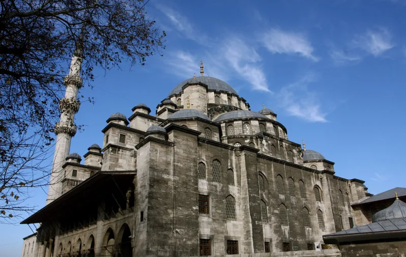 Yeni Cami, Beyoğlu, İstanbul — Cami