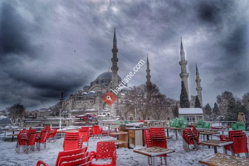 Mimar Sinan Teras Kafe, Fatih, İstanbul — Kafe ve Pastane