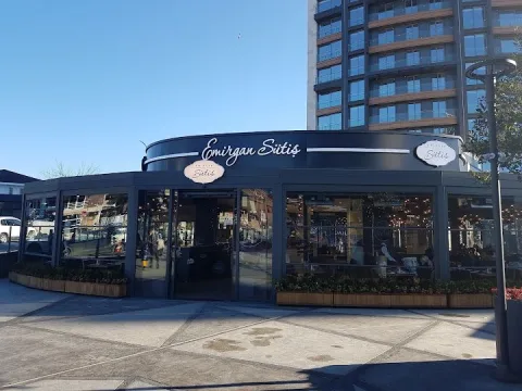 Emirgan Sütiş, Kadıköy